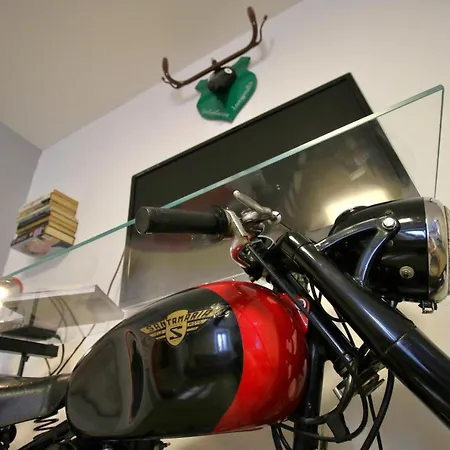 Il Turista A Pedali 아파트 *